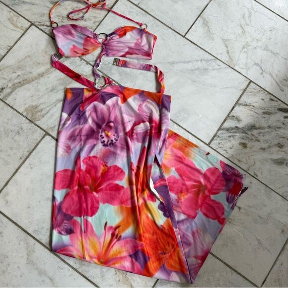 Floral Strappy Maxi Dress - Picture 7 of 8